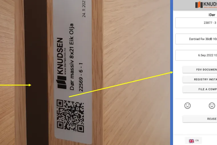 Døretikett med QR-kode og produktdokumentasjon